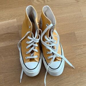 Yellow Converse High-Top Sneakers - Size 8